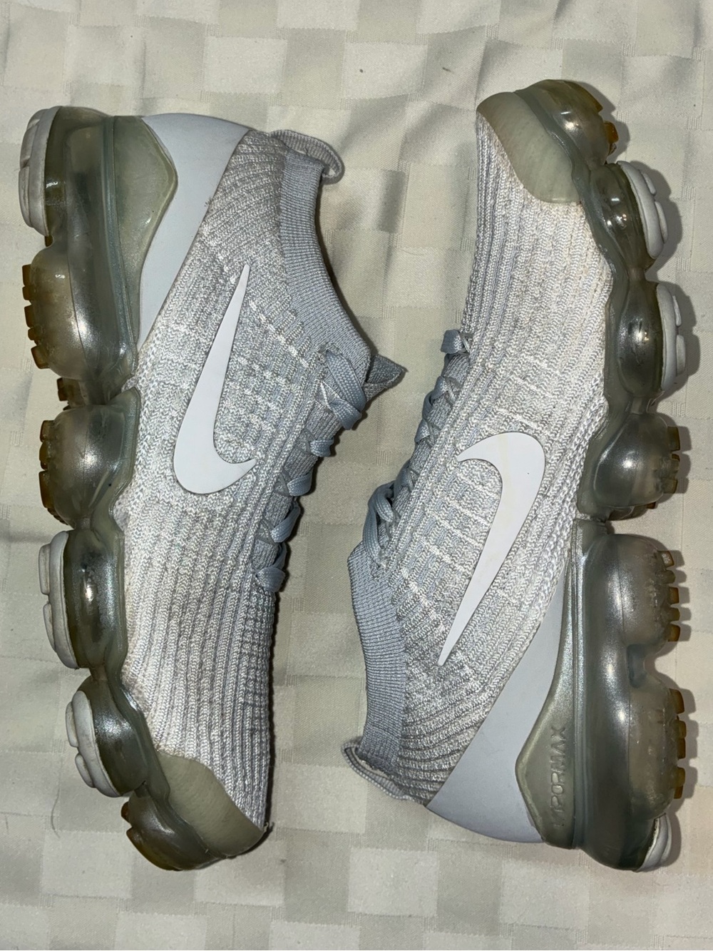 Nike Air VaporMax Flyknit 3 Women’s Size 9 Pure Platinum